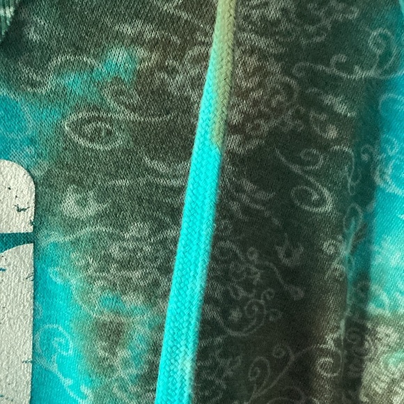 Treasure Island Las Vegas Hooded Sweatshirt - Picture 3 of 7